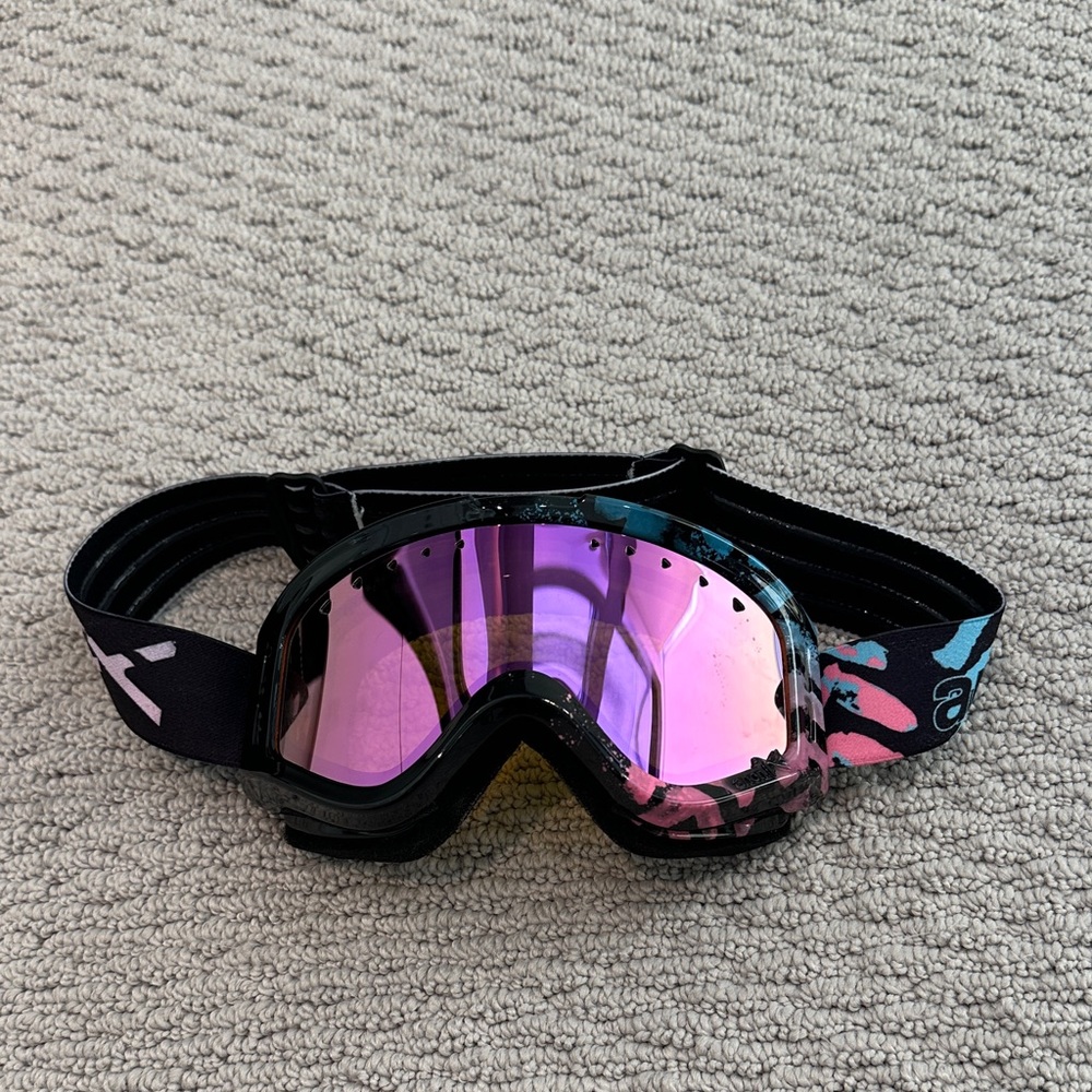 Anon ski goggles